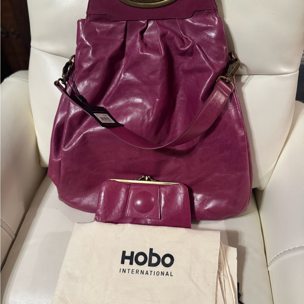 HOBO Magenta Women's Hobo Bag